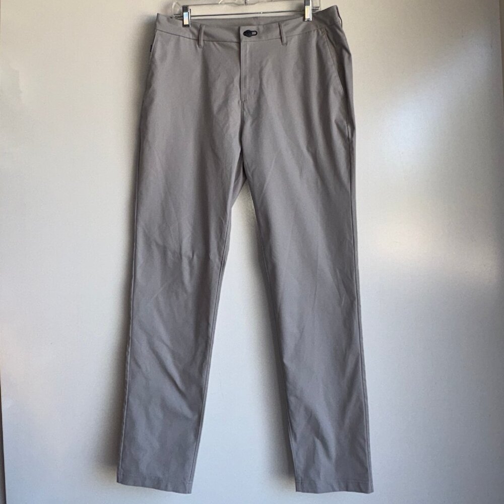 Public Rec Pants Men's Size 33 Gray Dealmaker Chino